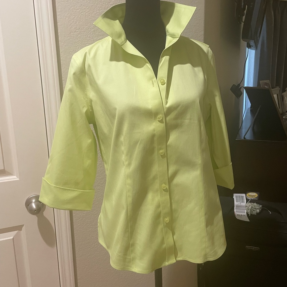 Chico's Light Green Button-Down Shirt